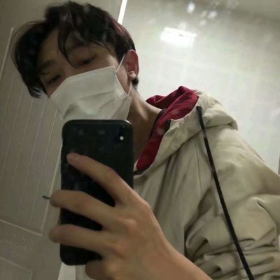 男生手机挡脸个性头像图片