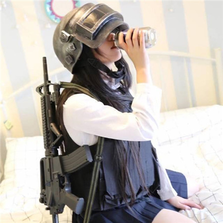 超帅戴三级头女生头像图片