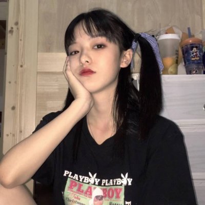 黑暗系女生真人头像图片