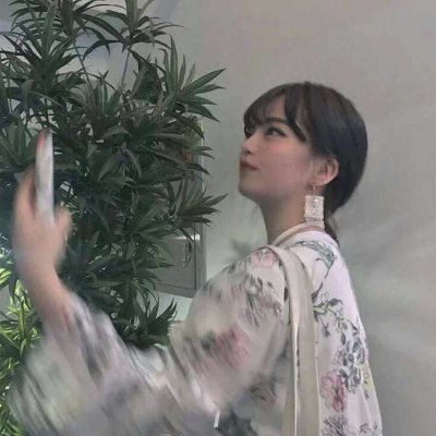 抖音极品绿色系女头图片