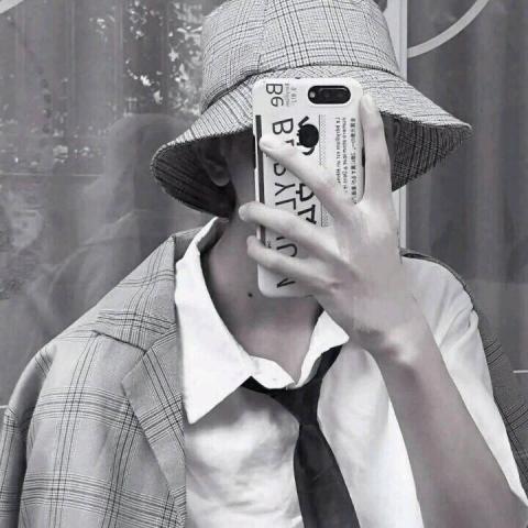 帅气冷酷男生头像图片