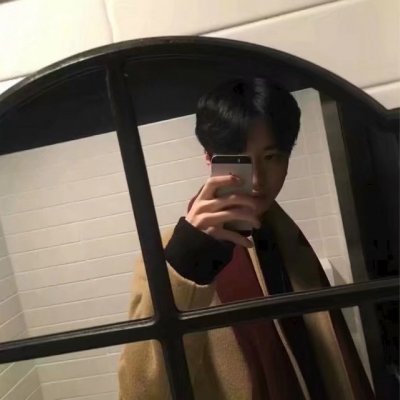 男生手机遮脸头像真人图片