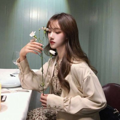 女生伤感头像高冷霸气图片