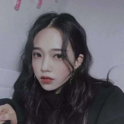 忧郁的头像女生真人图片