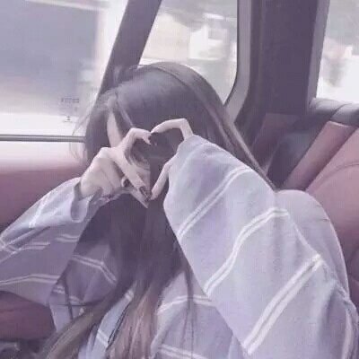 女生个性潮图微信头像