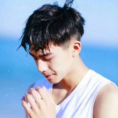 头像男生简约干净小清新图片