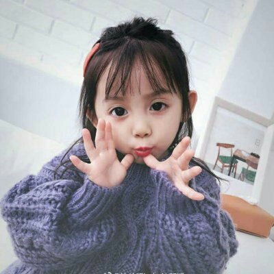 qq3人闺蜜头像一人一张真人图片