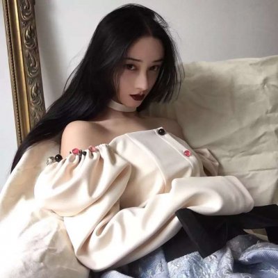忧郁的头像女生真人图片