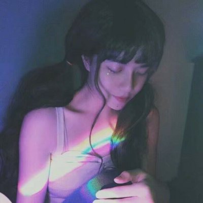 彩虹系列女生真人头像图片