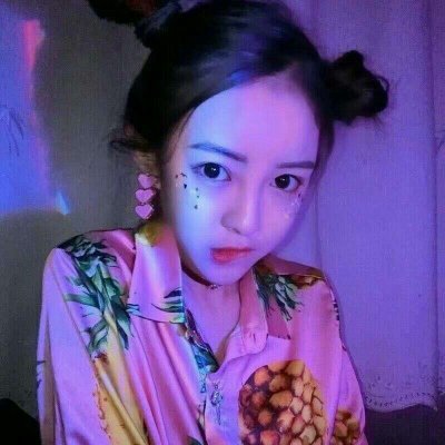 彩虹系列女生真人头像图片