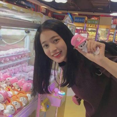 真人版清纯少女头像