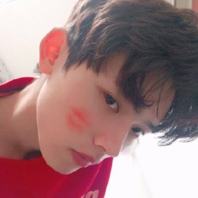 男生十分帅气头像照片