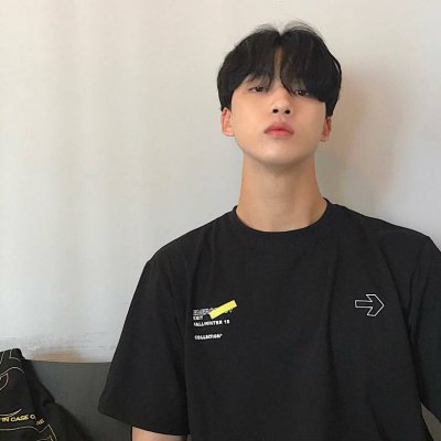 真人五官清晰高清头像男生图片