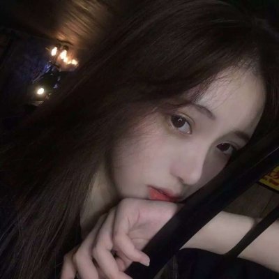 忧郁的头像女生真人图片
