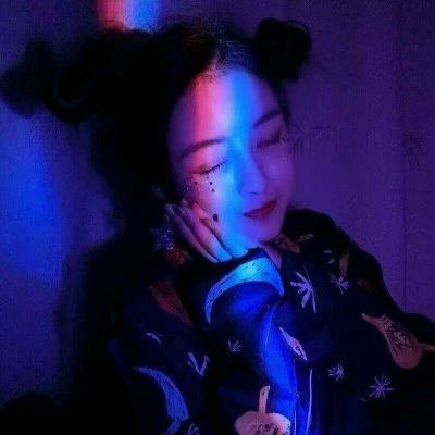 彩虹系列女生真人头像图片