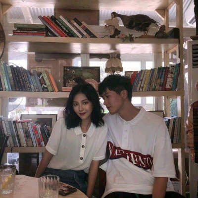 时尚潮流甜蜜情侣头像一对两张图片