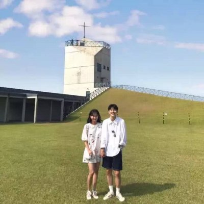 超甜真人情头一对两张图片