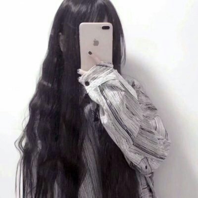 qq3人闺蜜头像一人一张真人图片