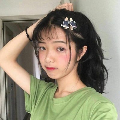 女生头像穿着绿色衣服图片