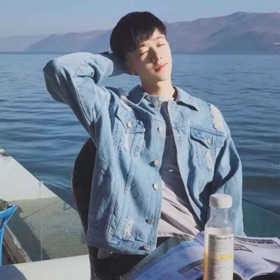 头像男生简约干净小清新图片