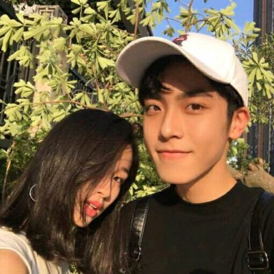 时尚潮流甜蜜情侣头像一对两张图片