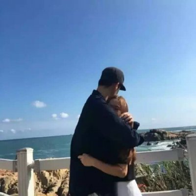 超甜真人情头一对两张图片