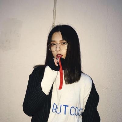 女生图片微信头像个性