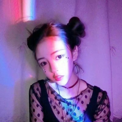彩虹系列女生真人头像图片