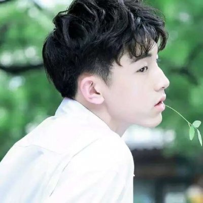 头像男生简约干净小清新图片