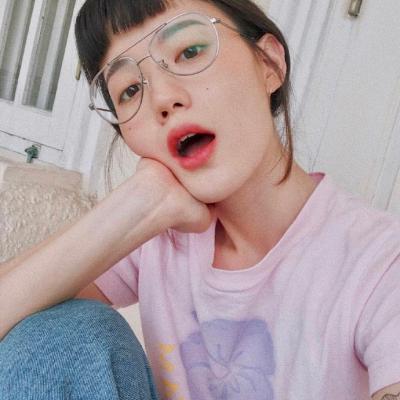 小清新文艺女生头像图片高清