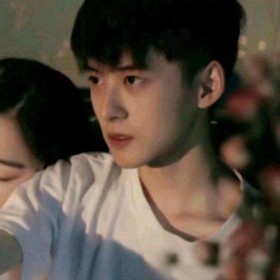 时尚潮流甜蜜情侣头像一对两张图片