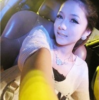 非主流情侣头像一男一女一左一右