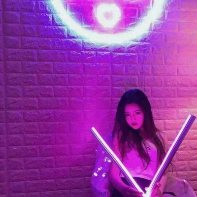 头像女侧脸高清背影图片