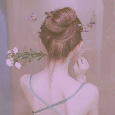 唯美头像小清新女生丸子头图片