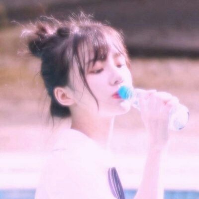 唯美头像小清新女生丸子头图片