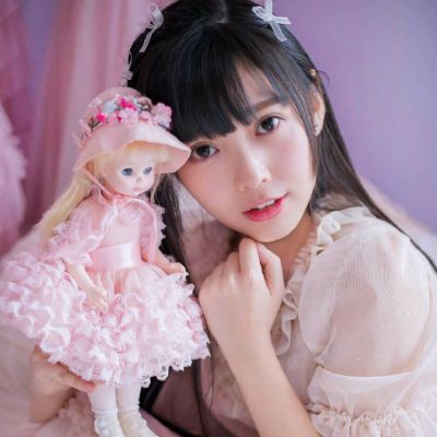 真人粉色系小仙女女生头像高清图片
