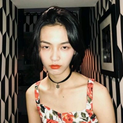 性感微信头像女生霸气高冷图片