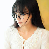 美女戴眼镜图片头像