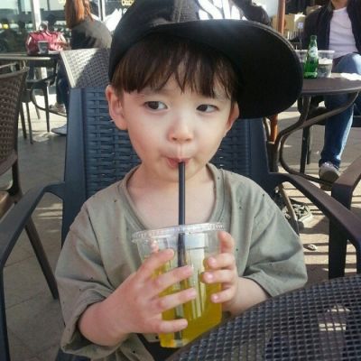 可爱萌帅小男孩头像图片