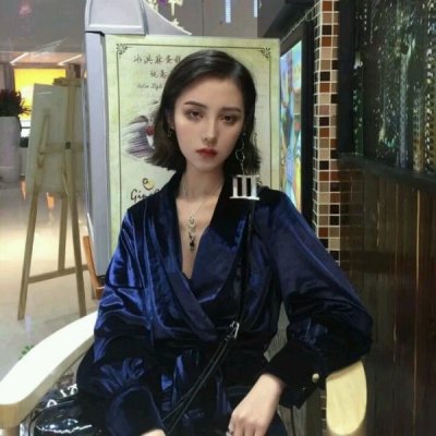 性感微信头像女生霸气高冷图片