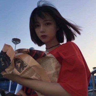 女生霸气头像红色系高清图片