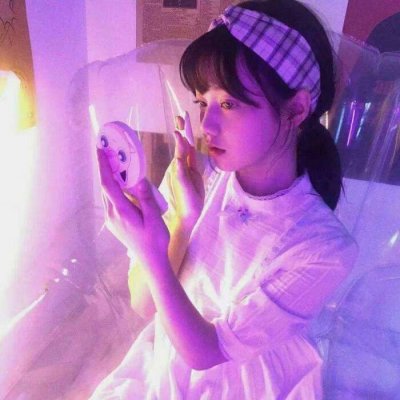 头像女侧脸高清背影图片