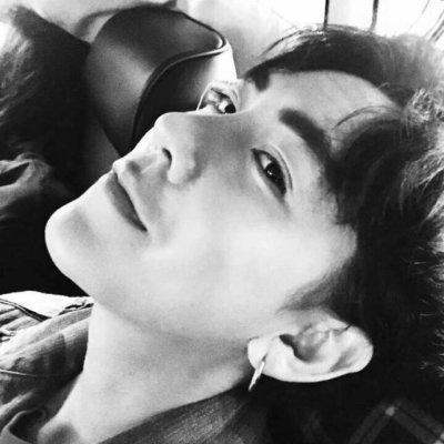 黑色真人头像男生冷酷图片