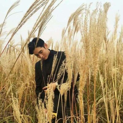 一男一女分开的情侣头像图片