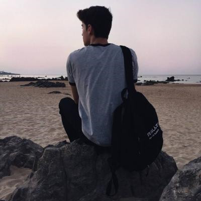 欧美男头像高清图片帅哥背影