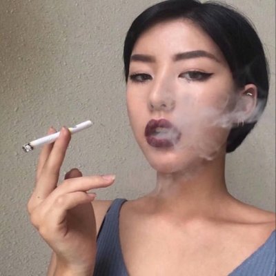 欧美高冷女生头像冷艳图片