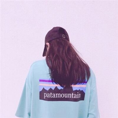 2025情侣头像图片一男一女背影
