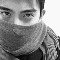 qq头像灰色伤感男生图片