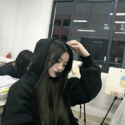 超好看女生照片头像
