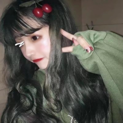 2025女生时尚可爱微信头像图片